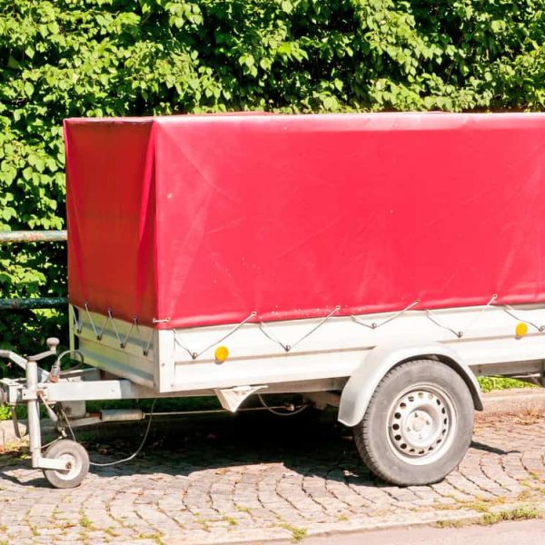 Allt du behöver veta om stödhjul för släpvagnar: Din guide till enklare parkering och säkrare manövrering